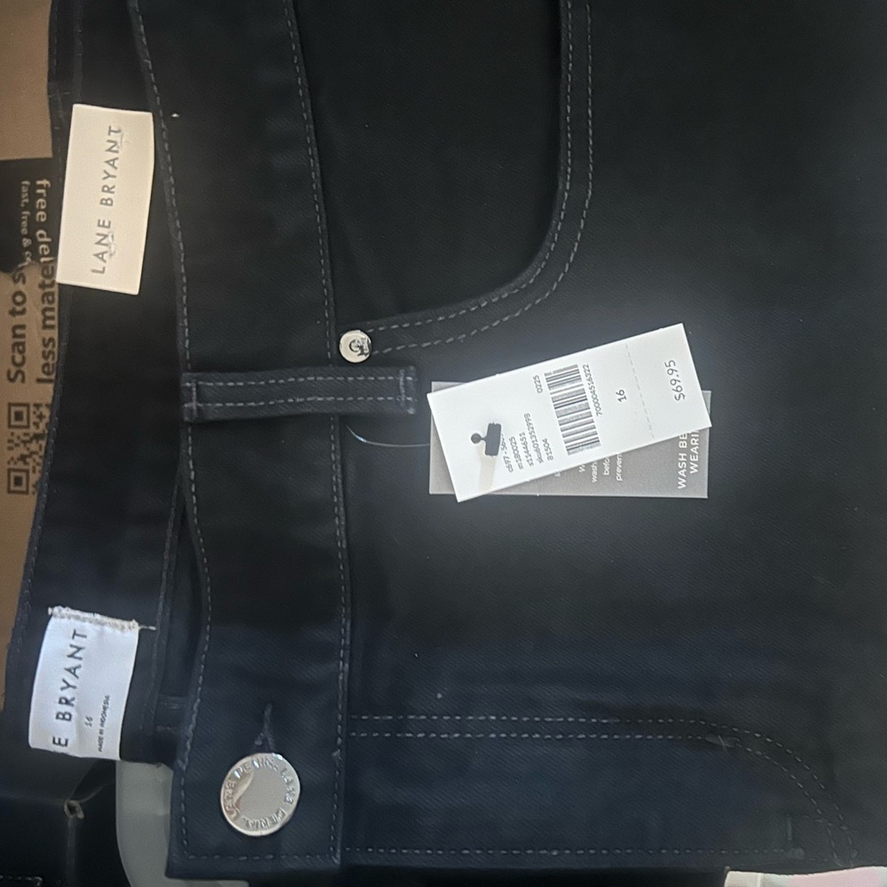 Lane Bryant Black Jean Shorts - Picture 6 of 6
